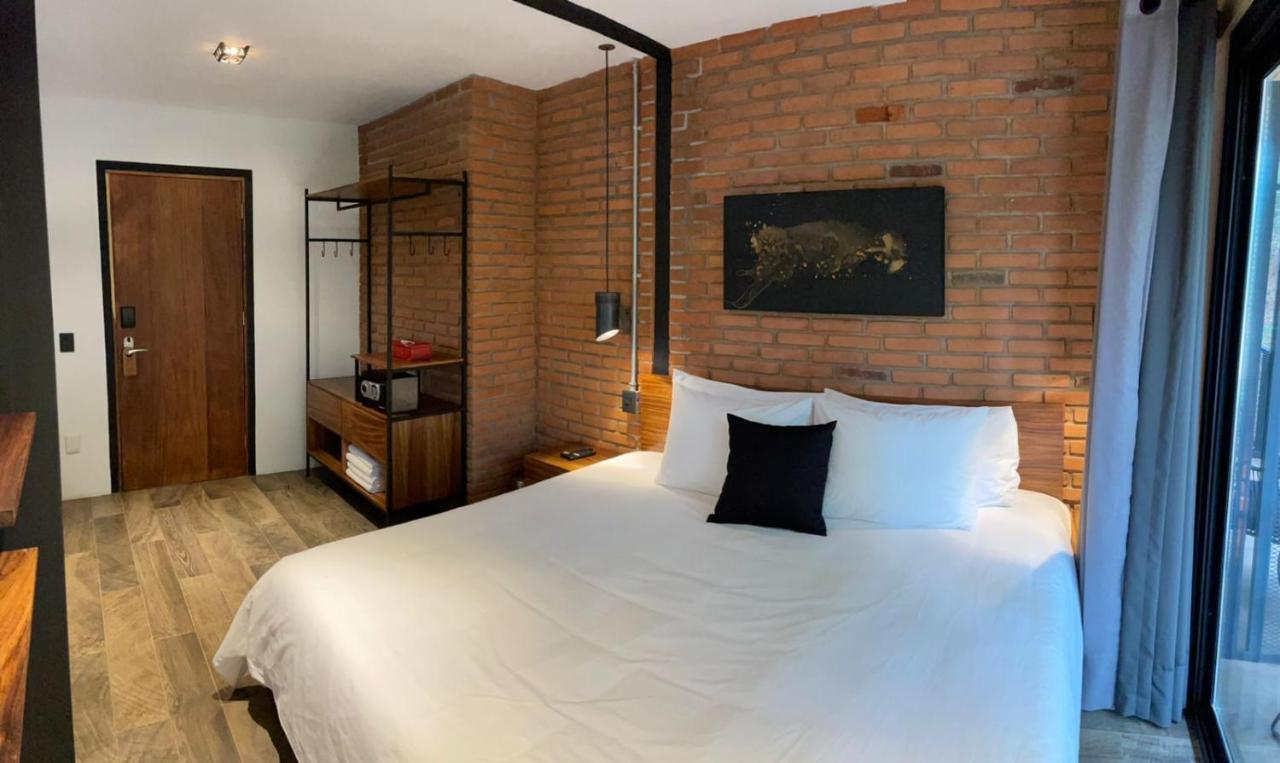 Hotel Oxu Solo Adultos Valle de Bravo Exterior photo